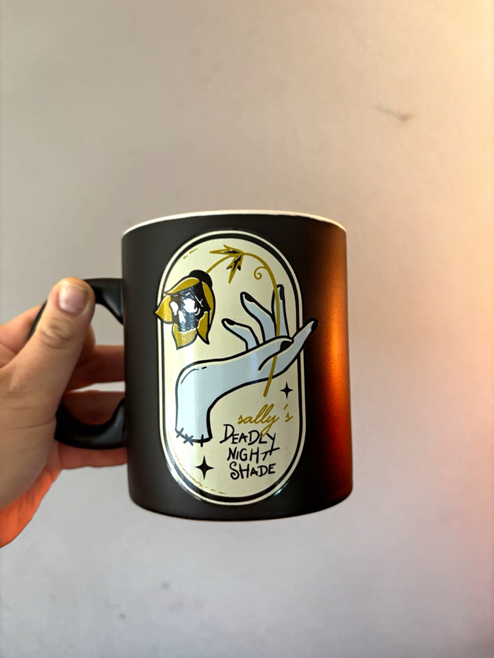 Disney Nightmare Before Christmas Deadly Night Shade Mug 20 oz (2022)